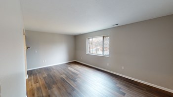 2711 Central Avenue 1-2 Beds Apartment for Rent - Photo Gallery 3