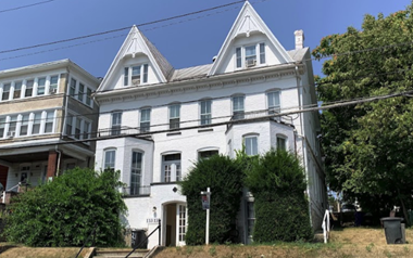 133-135 Summit Ave Studio-2 Beds Apartment for Rent