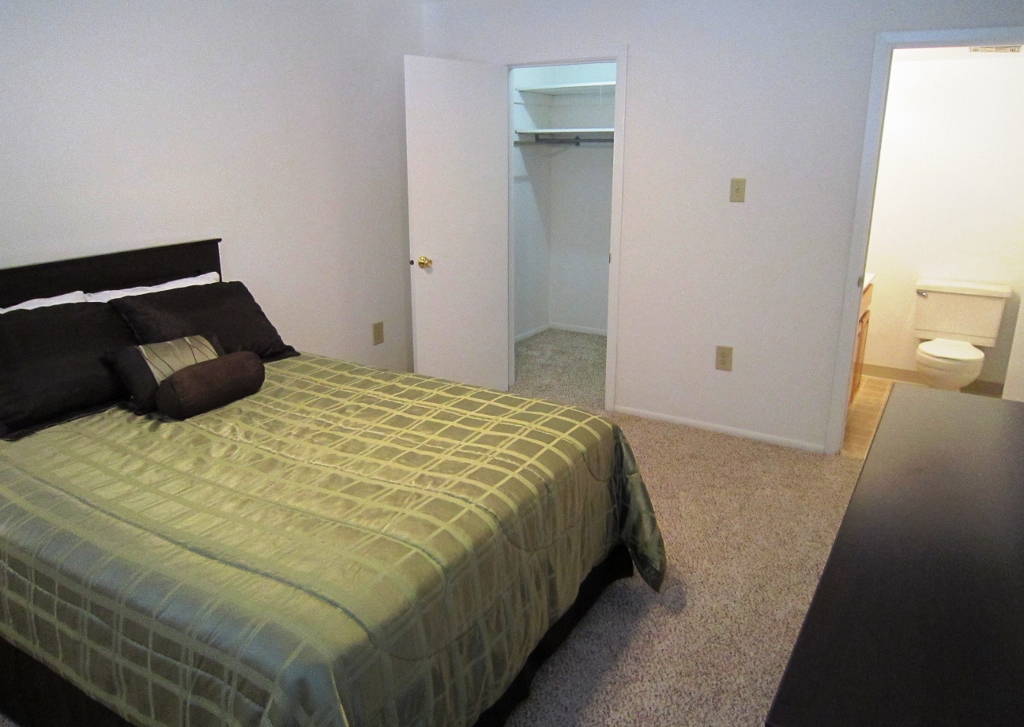 2 Bedroom/1.5 Bath Master Bedroom