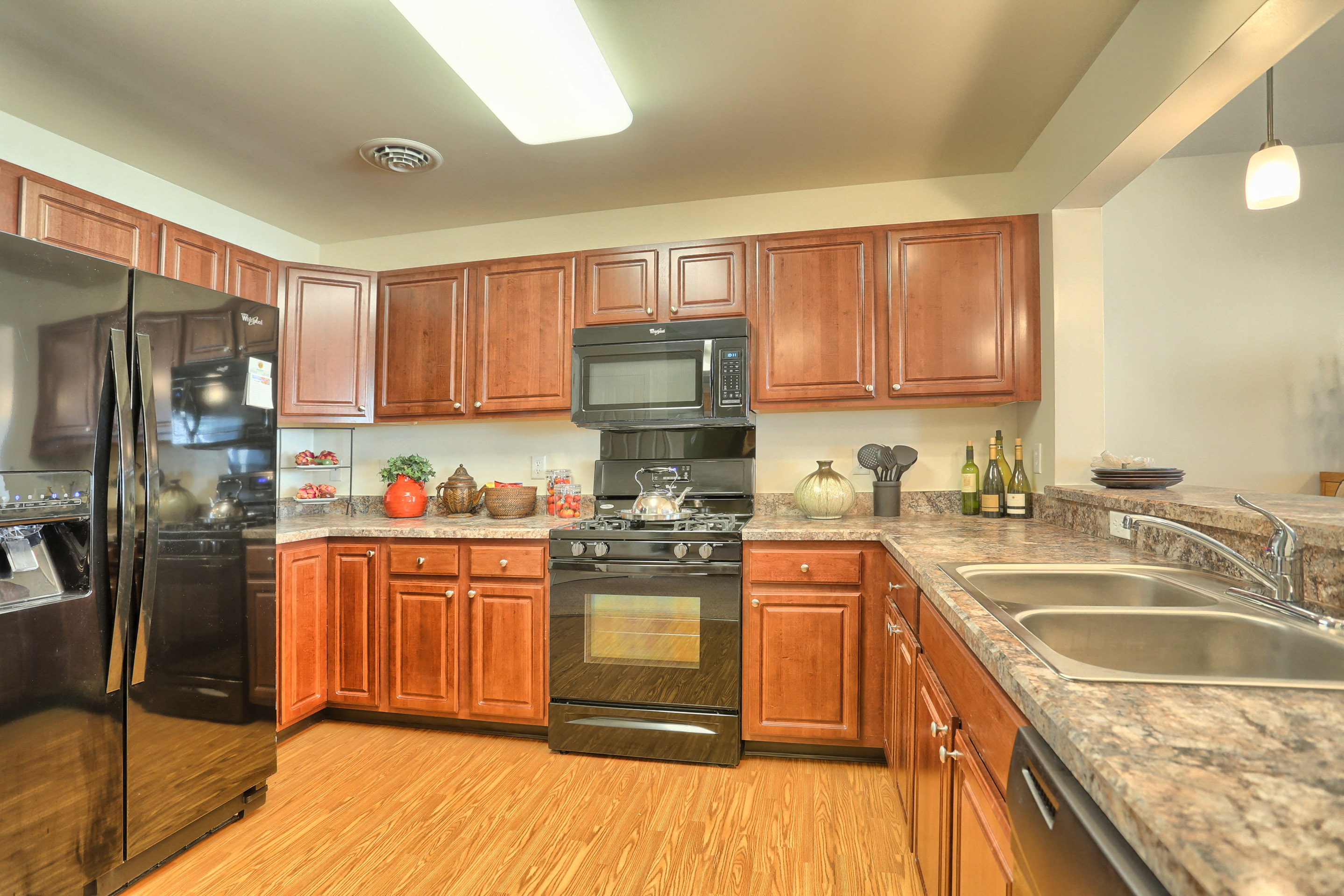 modern finishes with wood cabinets