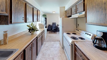 5656 Tidewater Dr. 1-2 Beds Apartment for Rent - Photo Gallery 4