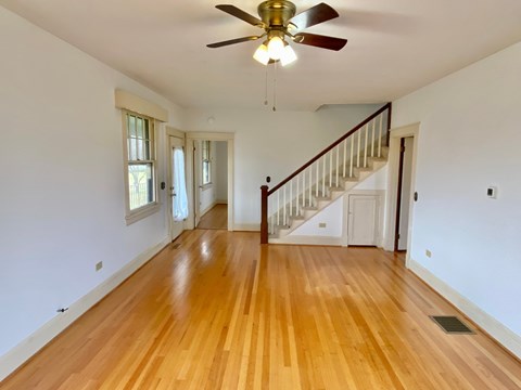 119 Tanbark Drive 3 Beds Apartment for Rent