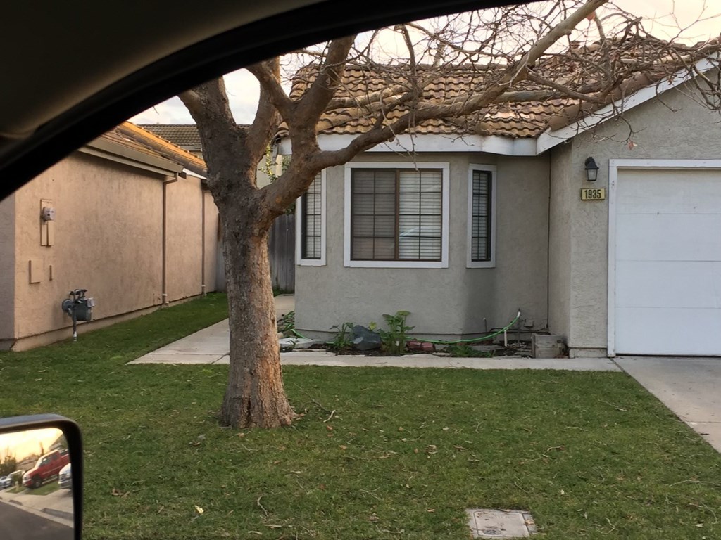 1935 Santa Fe Street 3 Beds House for Rent - Photo Gallery 1