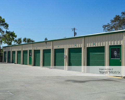 Storage Units for Rent available at 900 9Th Place, Vero Beach, FL 32960