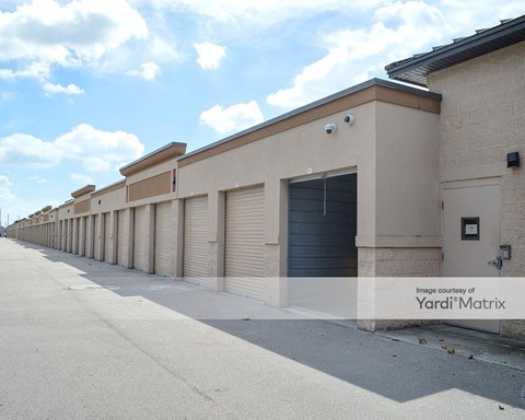 Storage Units for Rent available at 605 US Highway 1, Vero Beach, FL 32962