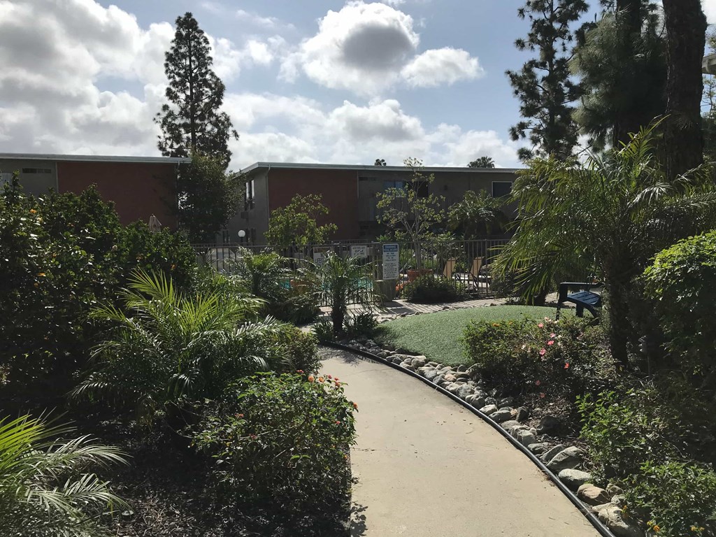 Beachwood Village Apartments