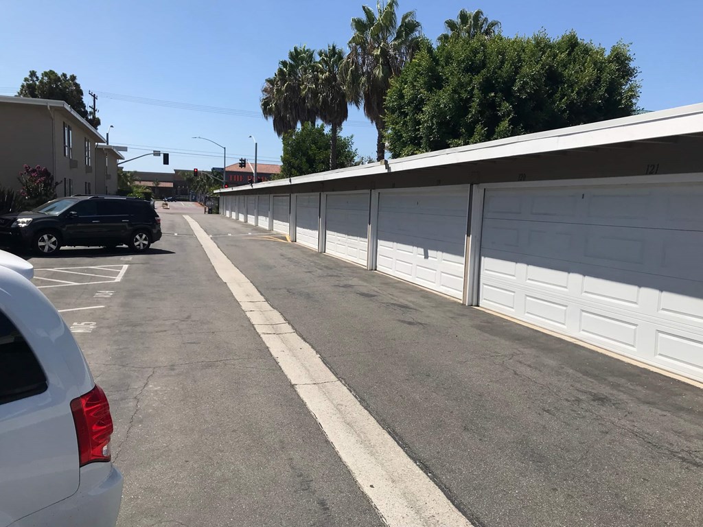 Beachwood Village Apartments