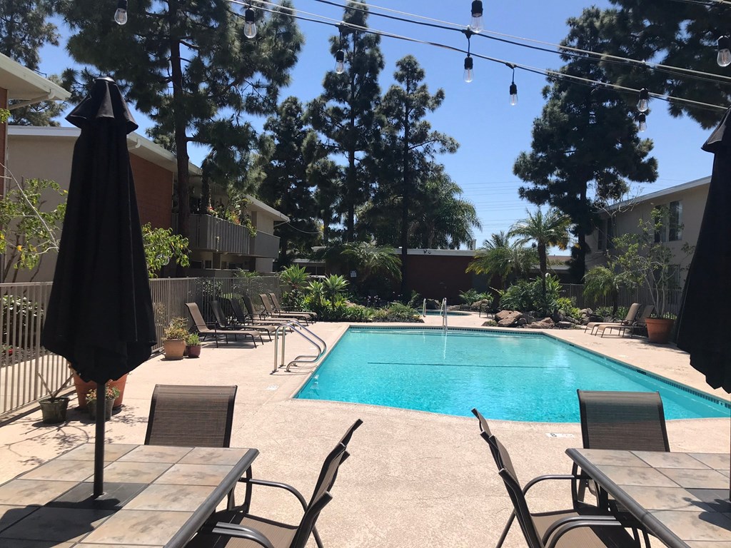 Beachwood Village Apartments