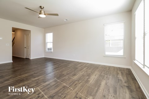 405 Stonefence Drive 3 Beds Apartment for Rent