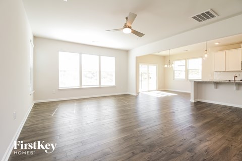 405 Stonefence Drive 3 Beds Apartment for Rent