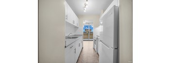 1 Bedroom, 1 Bathroom B