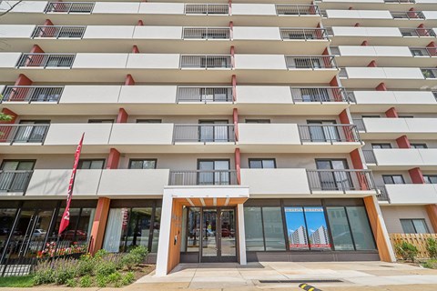 the building where the hotel is located