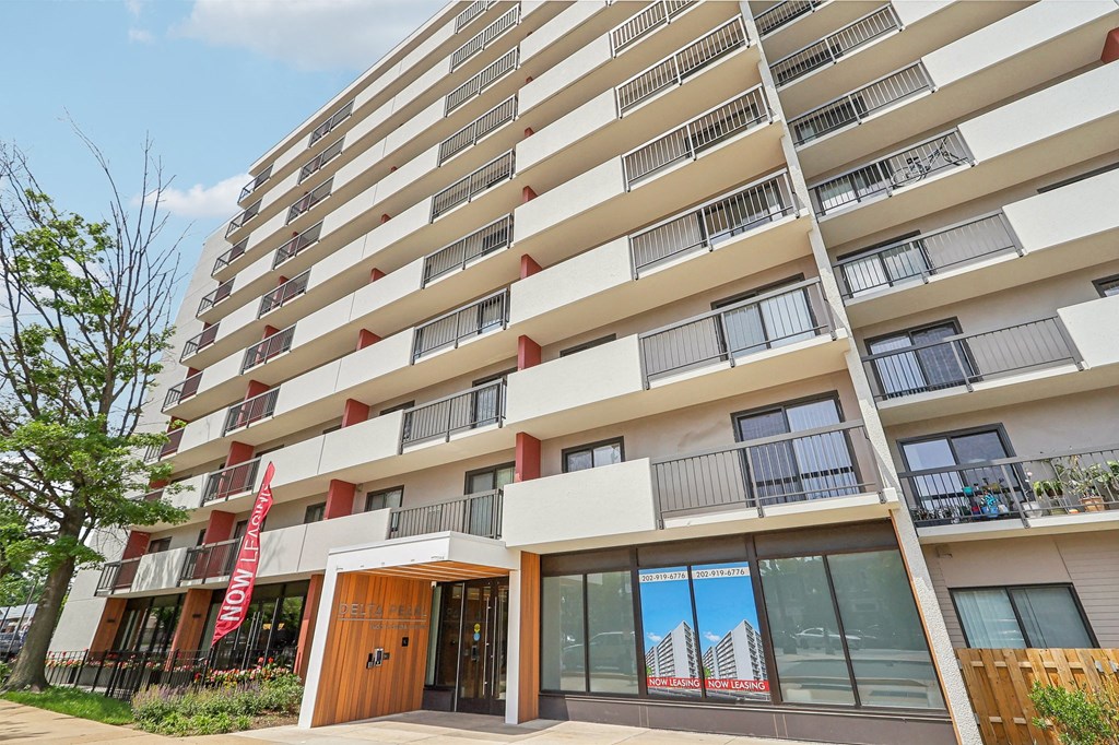 the building in which the apartment is located