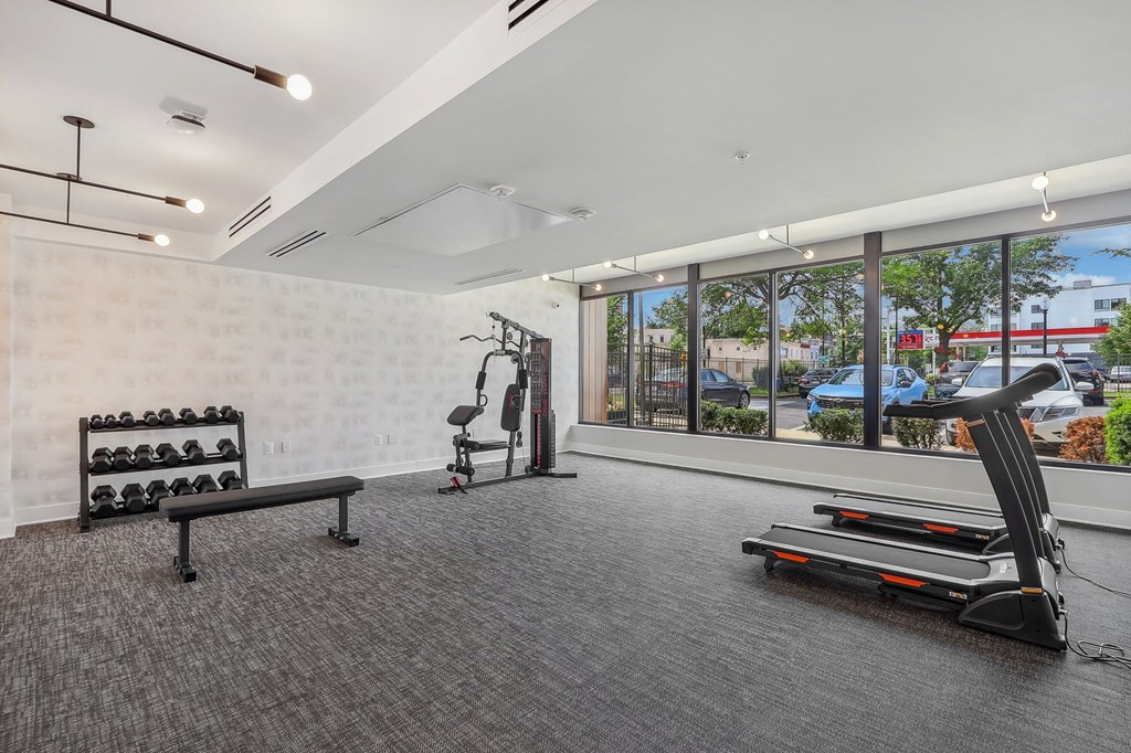 the gym at the preserve apartments