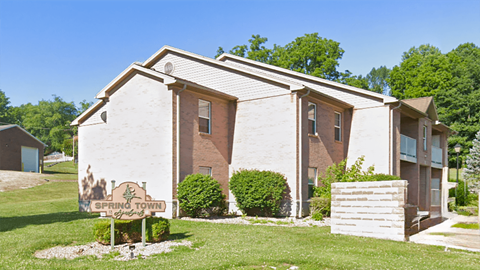Springtown Apartments In Marengo, Indiana