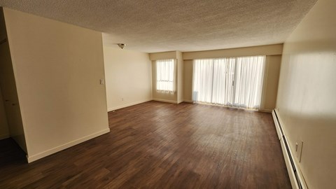 1655 Chesterfield Avenue Studio-2 Beds Apartment for Rent - Photo Gallery 6