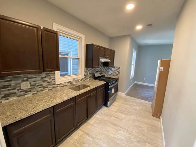 127 Court Street Apt #2
