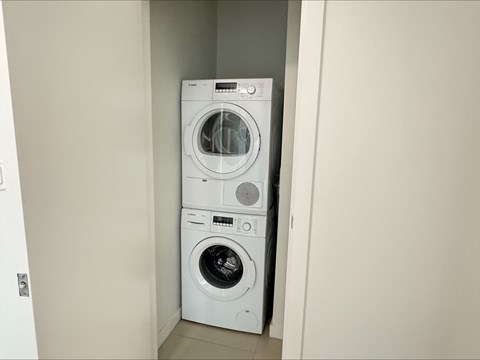 97 W. Georgia St. 1-2 Beds Apartment for Rent - Photo Gallery 15