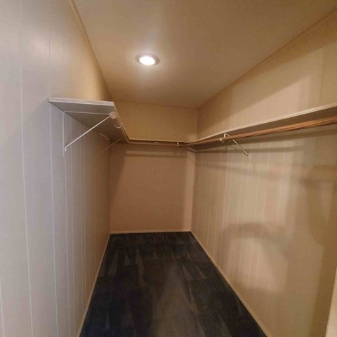 151 Riverside Drive 2 Beds Apartment for Rent