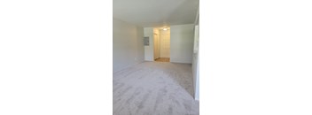 2 Beds, 2 Baths