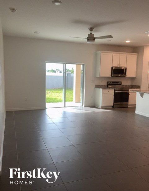 1272 Spokane Point 4 Beds Apartment for Rent
