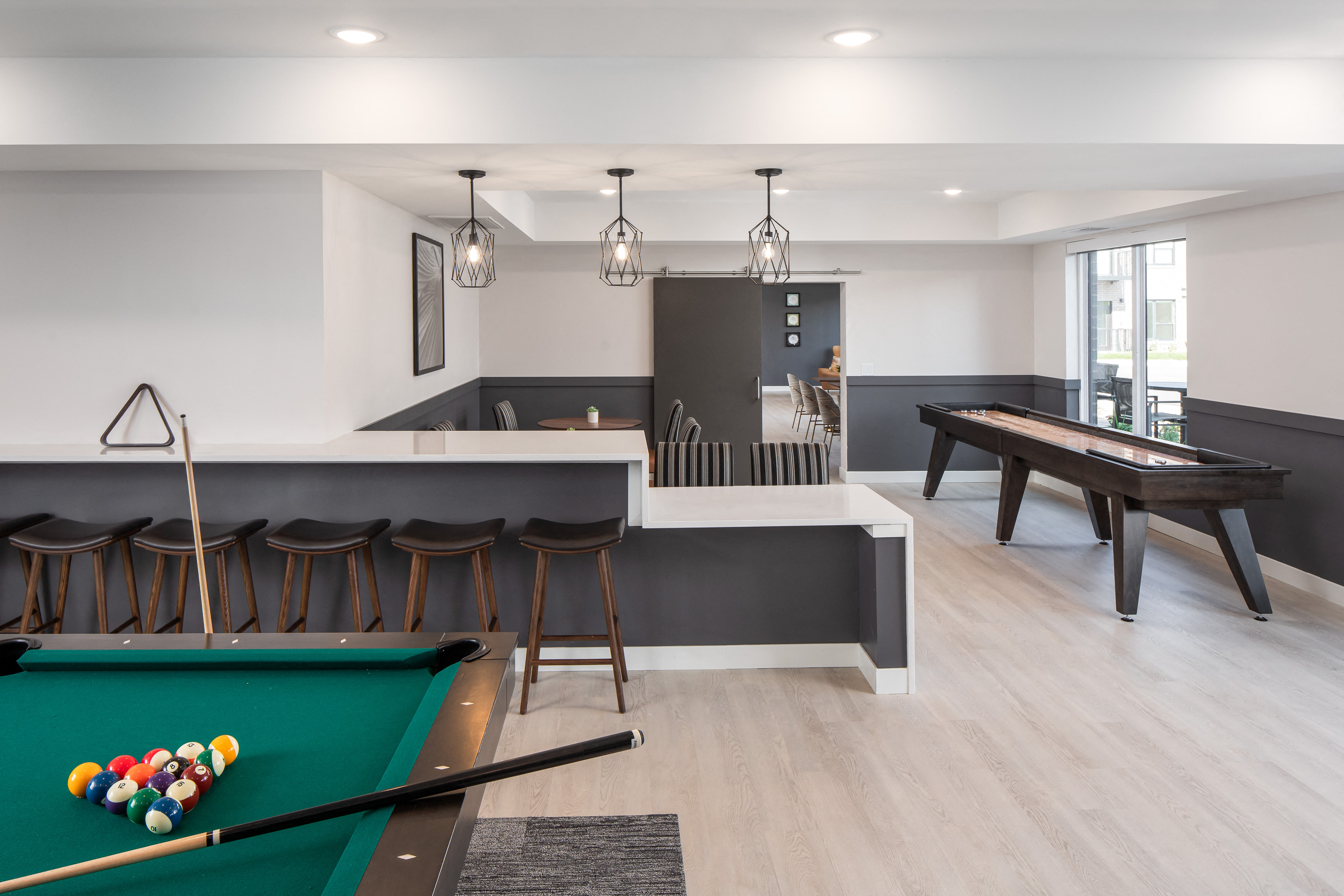 Concorde Flats Apartment