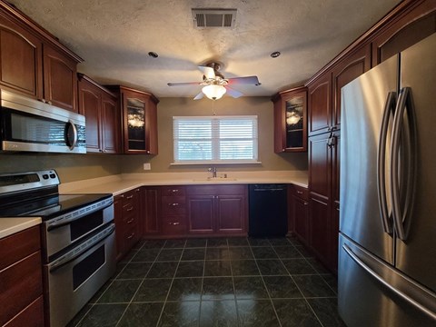 161 Zipprian Way 4 Beds Apartment for Rent