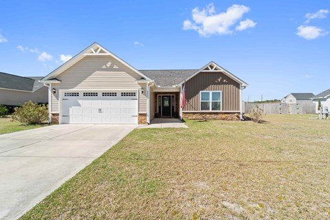 202 Chestwood Drive 3 Beds Apartment for Rent