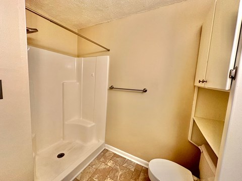 114 Turtle Creek 2 Beds Apartment for Rent