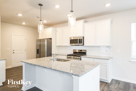 408 Stonefence Drive Studio House for Rent - Photo Gallery 6