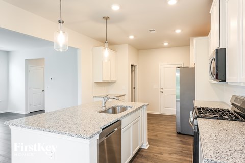 408 Stonefence Drive Studio House for Rent - Photo Gallery 7