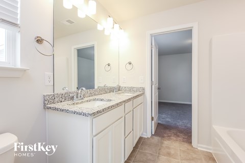 408 Stonefence Drive Studio House for Rent - Photo Gallery 13