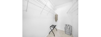 1 Bedroom, 1 Bathroom