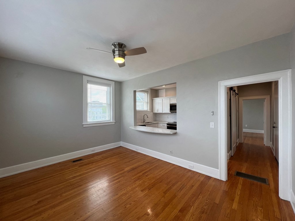 115 Elm Avenue- Walk To Downtown