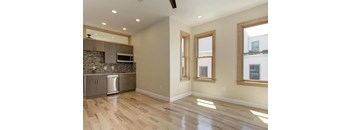 1 bedroom, 1 bath