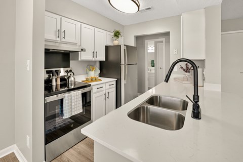 2319 Spring House Lane 3 Beds Apartment for Rent