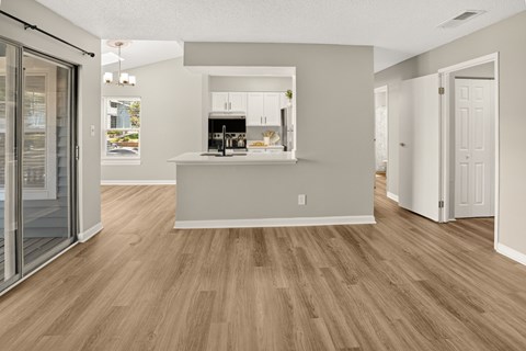 2319 Spring House Lane 3 Beds Apartment for Rent
