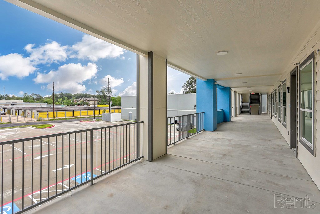 the preserve at ballantyne commons apartment balcony views of the city