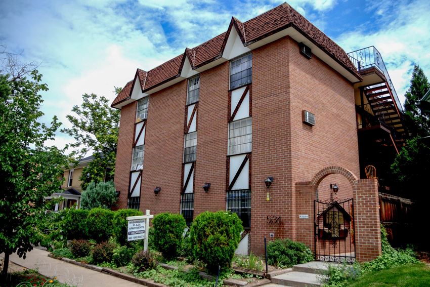 Washington Plaza Apartments
