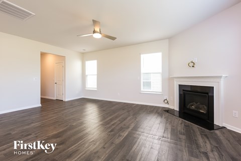 614 Goldburn Way 3 Beds Apartment for Rent