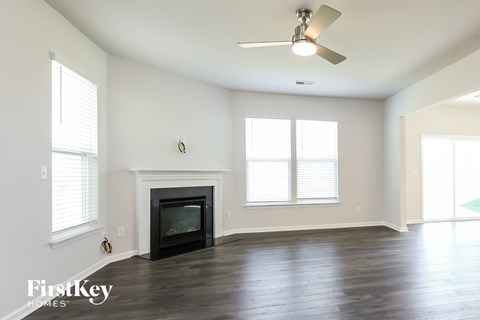 614 Goldburn Way 3 Beds Apartment for Rent