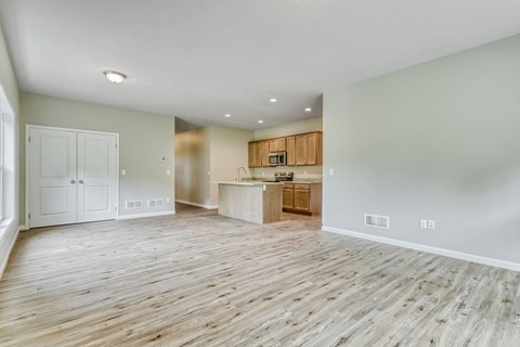 Grand Teton Street 2-3 Beds Apartment for Rent - Photo Gallery 9