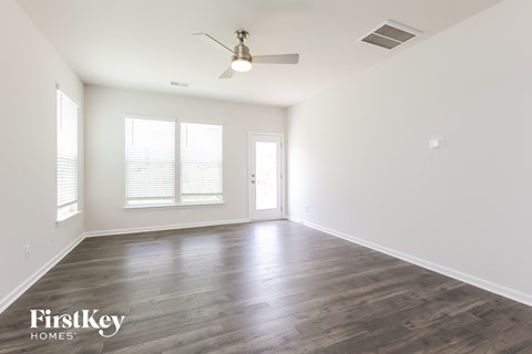 619 Goldburn Way 4 Beds Apartment for Rent
