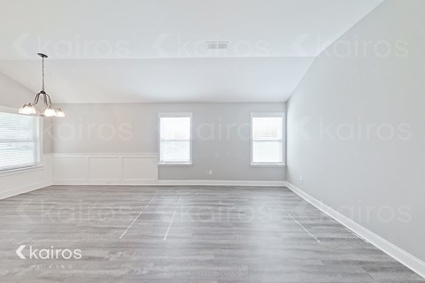 126 Allentown Way 4 Beds Apartment for Rent