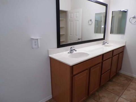 508 Glenshire Lane 4 Beds Apartment for Rent