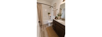 2 Bedrooms, 2 Bathrooms