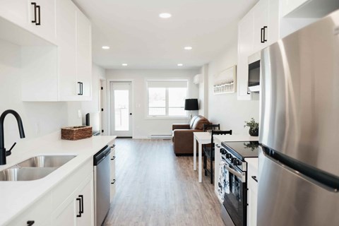 185 Chemin Tetrault Road 1-2 Beds Apartment for Rent - Photo Gallery 4