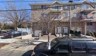 284 Davis Avenue Studio Apartment for Rent
