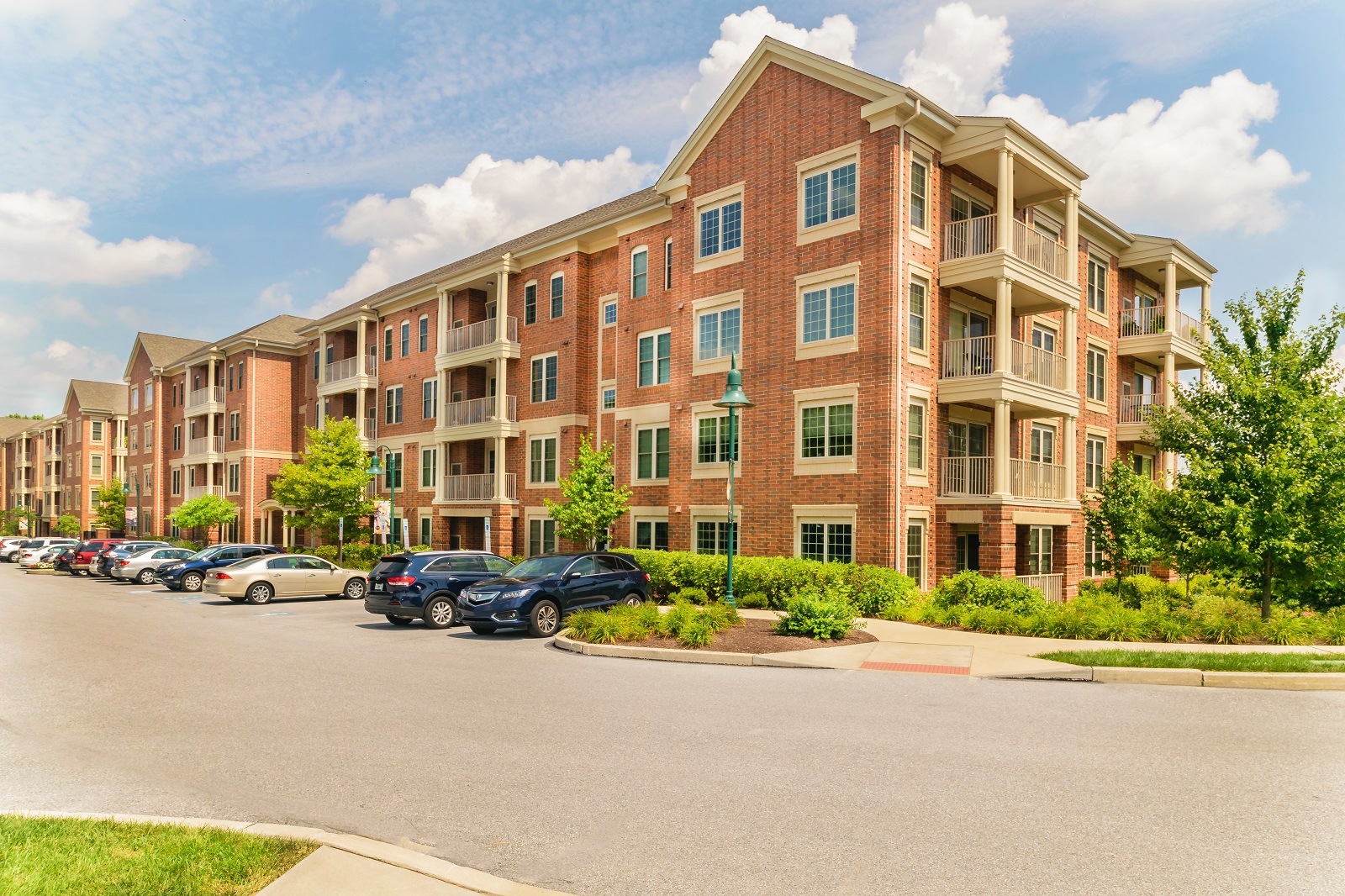 Claremont on the Square Two Two Bedroom Luxury Apartments in Exton, PA