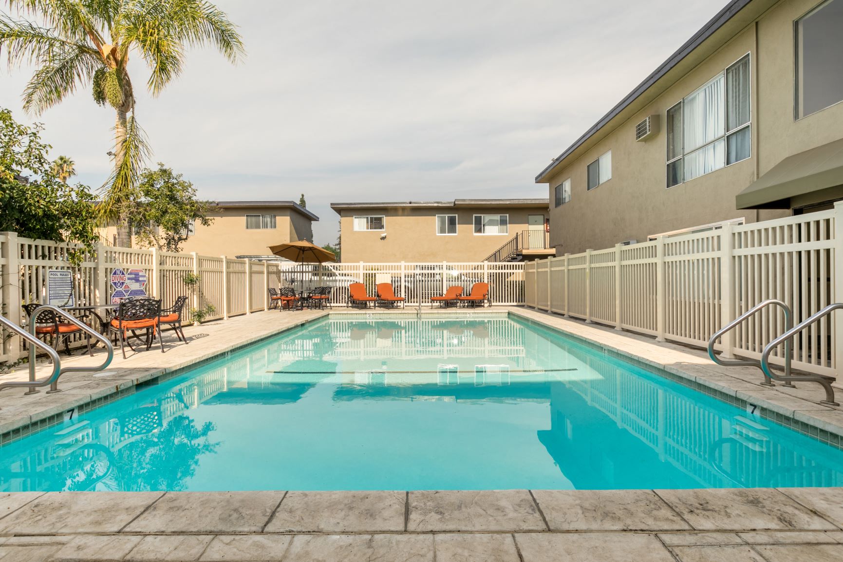 Luxury Apartments in Canoga Park Parthenia Terrace Apts